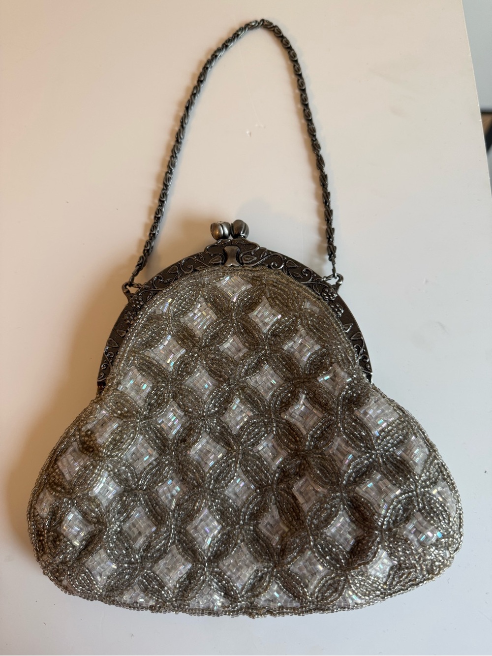 Marmi Beaded Evening Bag Silver White Seed Bead Kiss Lock Chain Purse Clutch